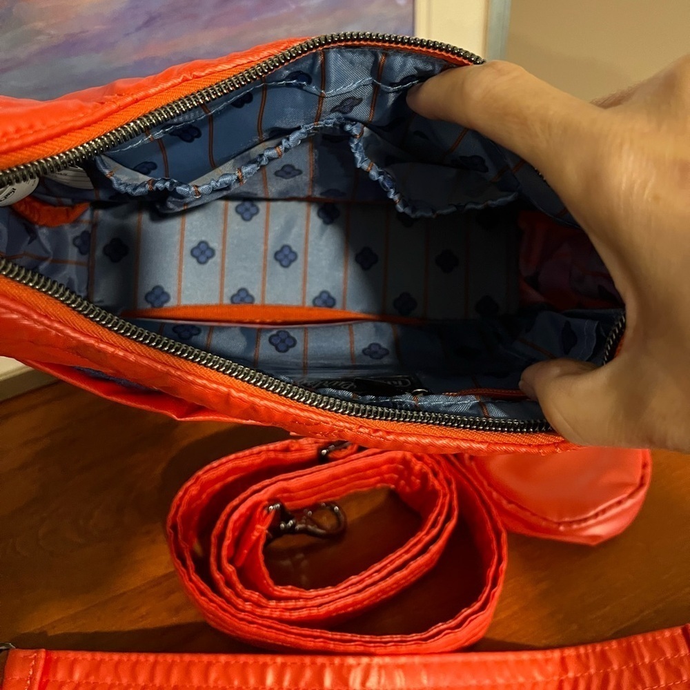 NWOT LUG Curtsy Mini Crossbody Bag Metallic Papaya Orange - Picture 10 of 12